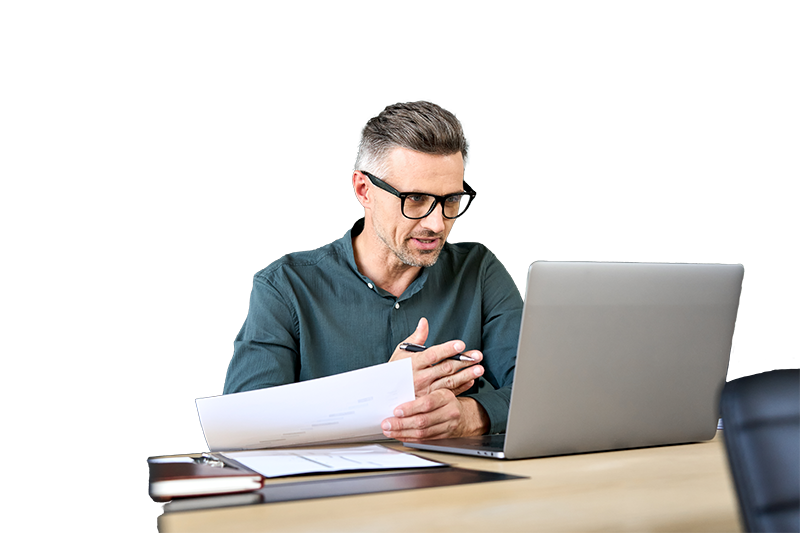 man_wearing_glasses